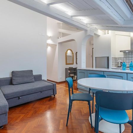 Pratello Elegante E Raffinata Mansarda Apartment Bologna Luaran gambar