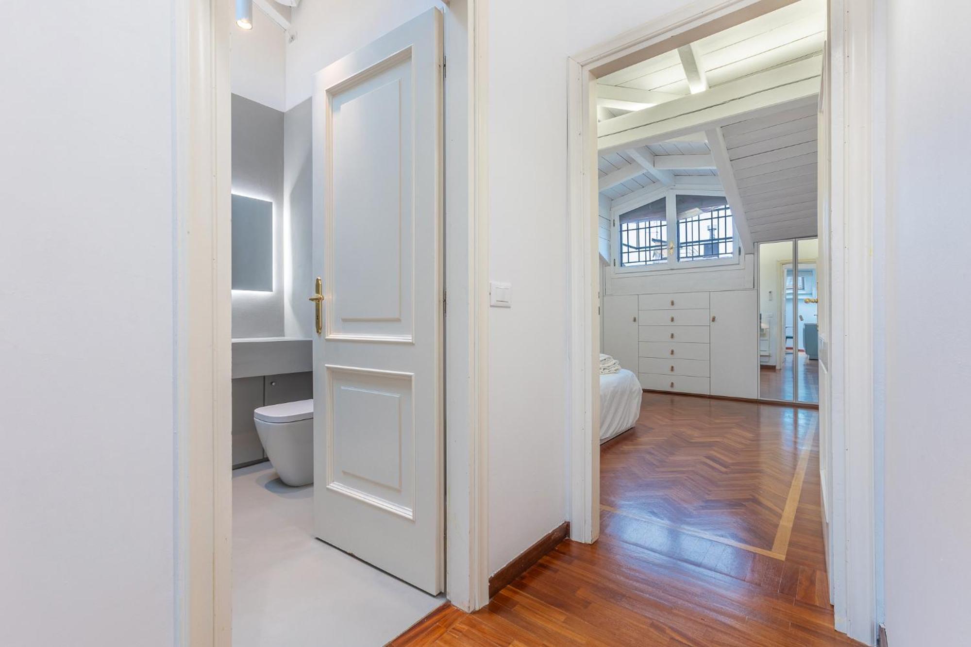 Pratello Elegante E Raffinata Mansarda Apartment Bologna Luaran gambar